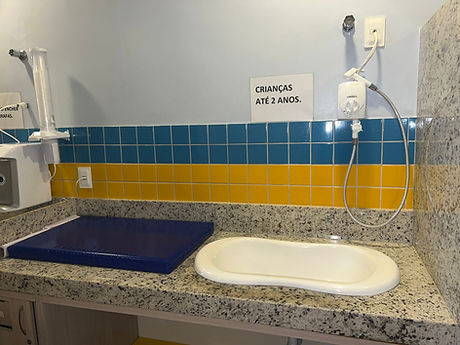 Para o banho dos pequenos com toda a segurança.